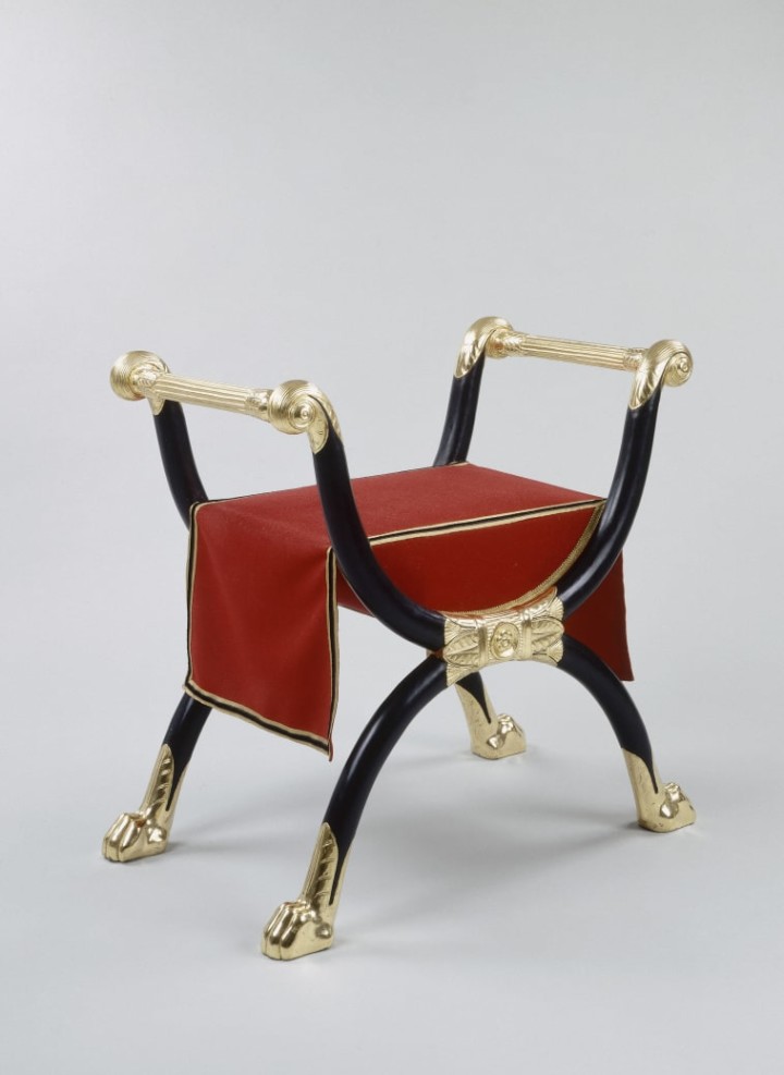 stool-board-room-malmaison-napoleon-first-consul