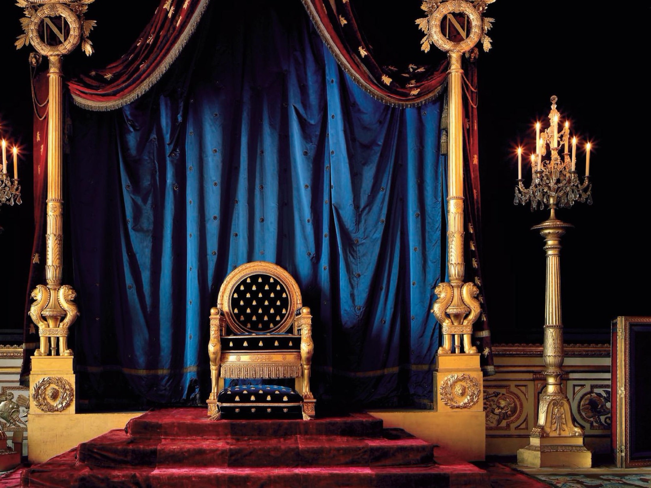 trone-imperial-napoleon-bonaparte-fontainebleau
