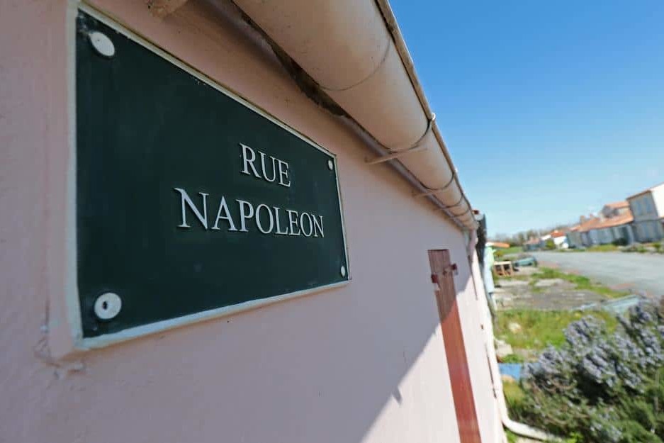 Plaque of Napoleon street on Île d'Aix © Sud Ouest